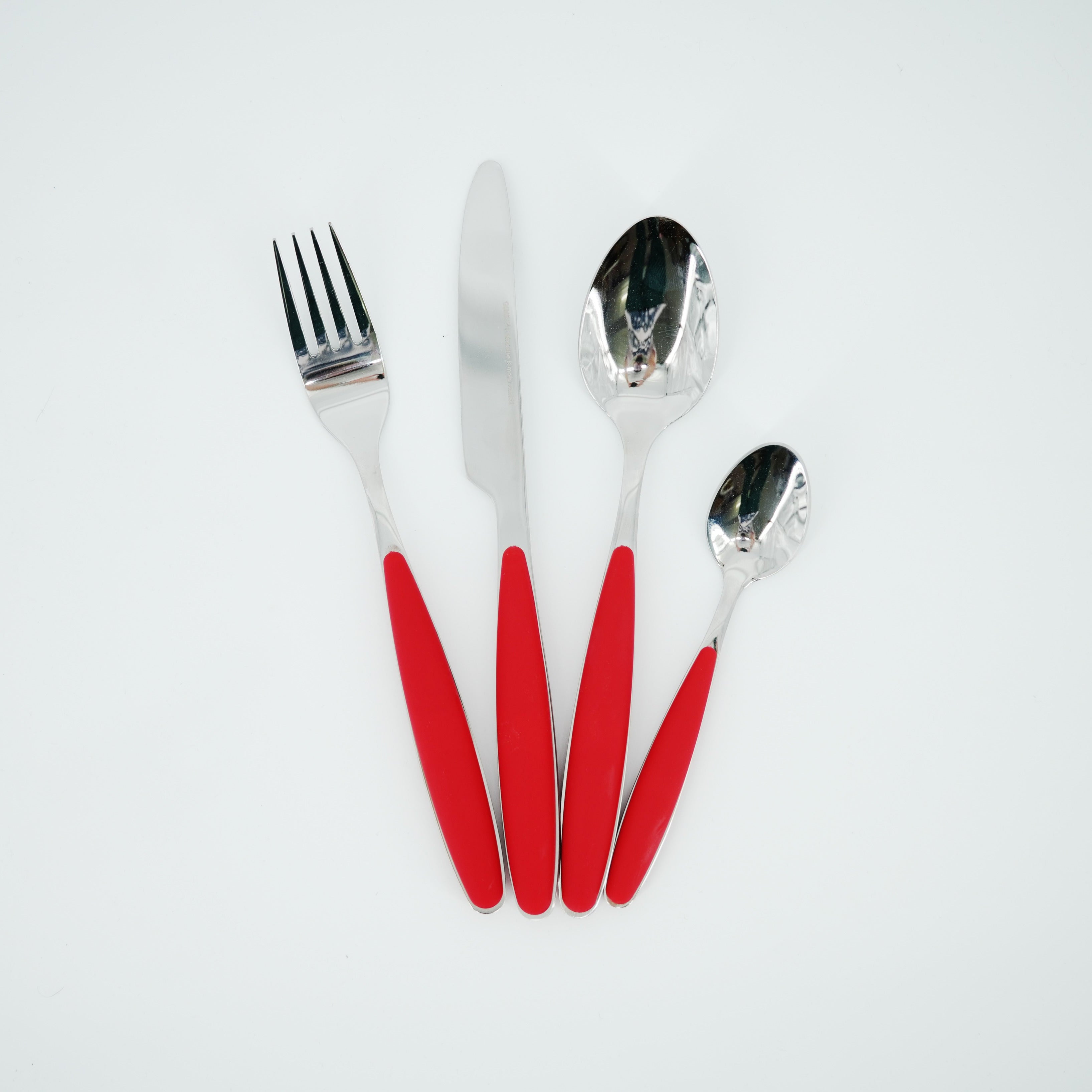 Set de Tacâmuri 16 Piese – Eleganță și Funcționalitate în Fiecare Masă Set de Tacâmuri 16 Piese – Eleganță și Funcționalitate în Fiecare Masă